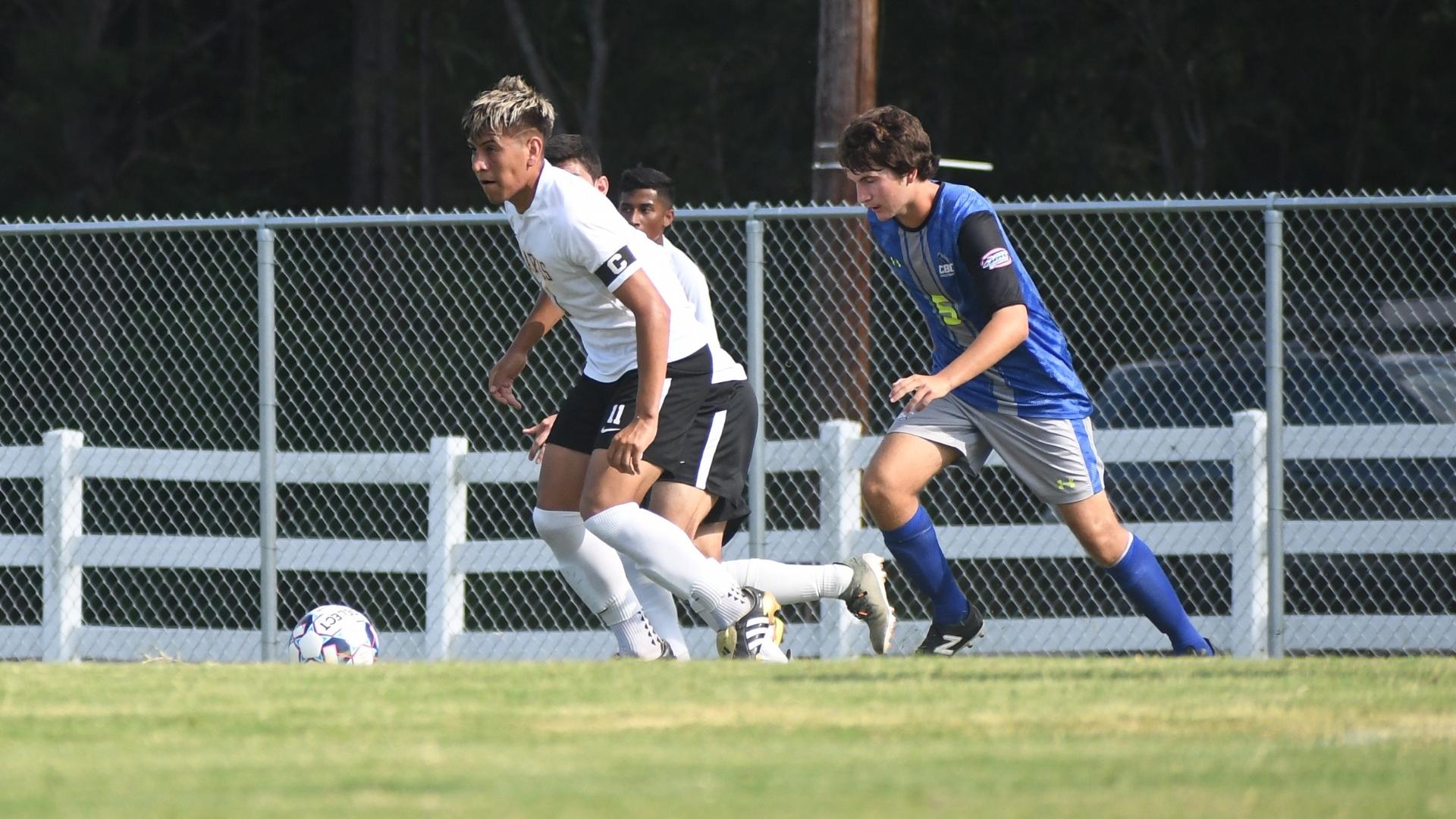 Arevalo selected as RRAC Men’s Soccer Offensive Player of the Week
